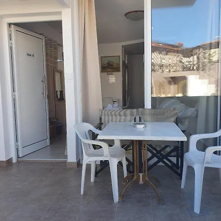 Appartement Emilia 10 Polis