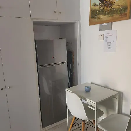 דירה Emilia 10 Polis